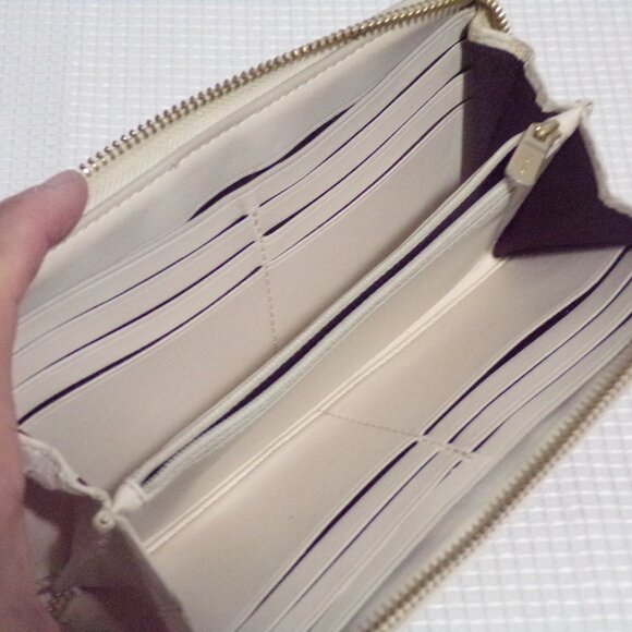 Coach Wallet Beige & Pink Excellent Condition - Picture 3 of 3